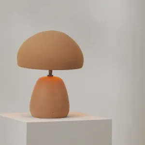 Squat mushroom lamp